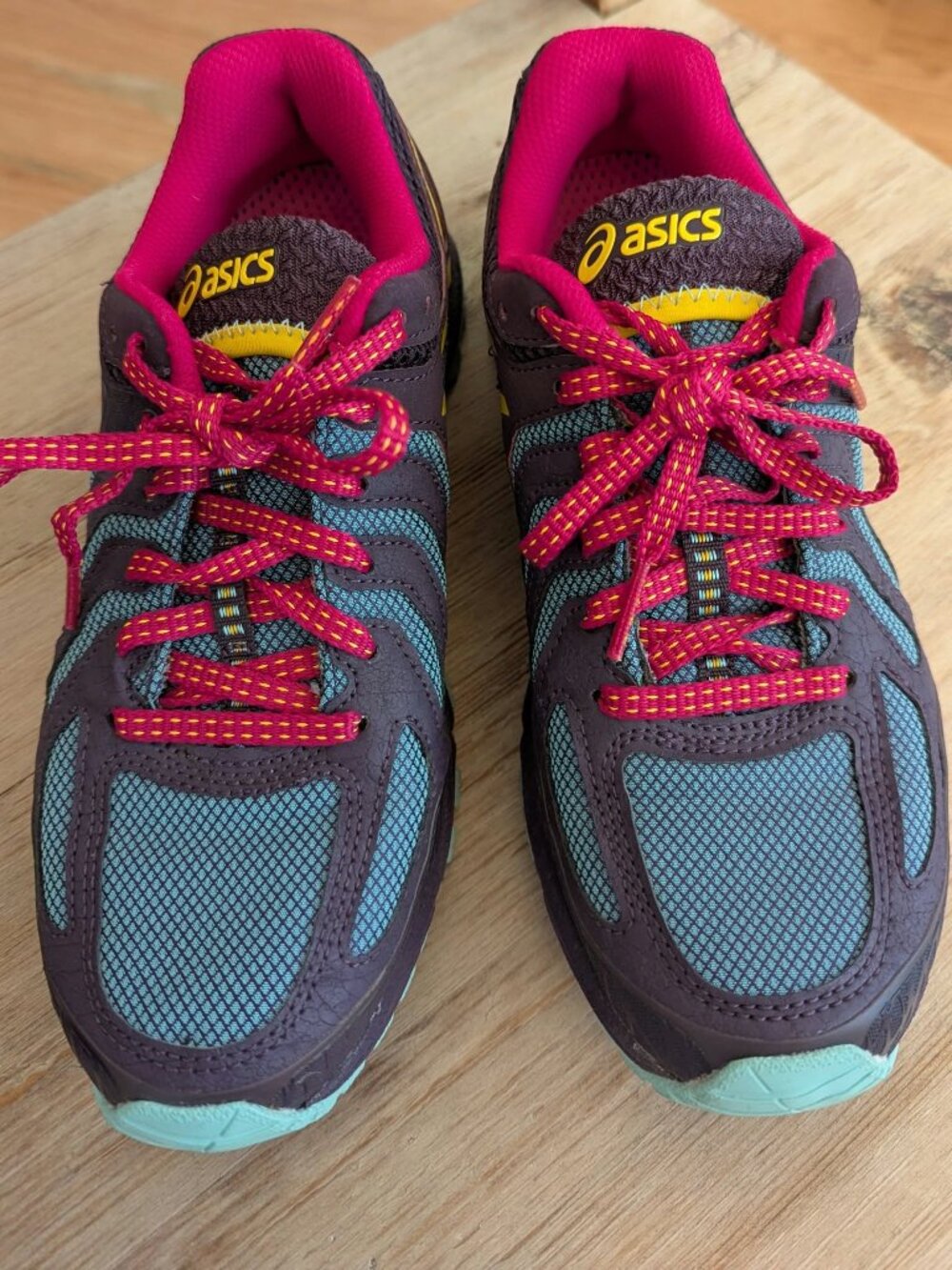 ASICS Gel FujiAttack Trail Running Shoes Women's 5.5